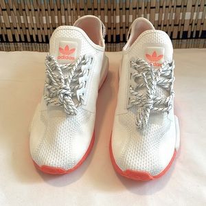 Adidas NVMD unisex size 8 men 10 women